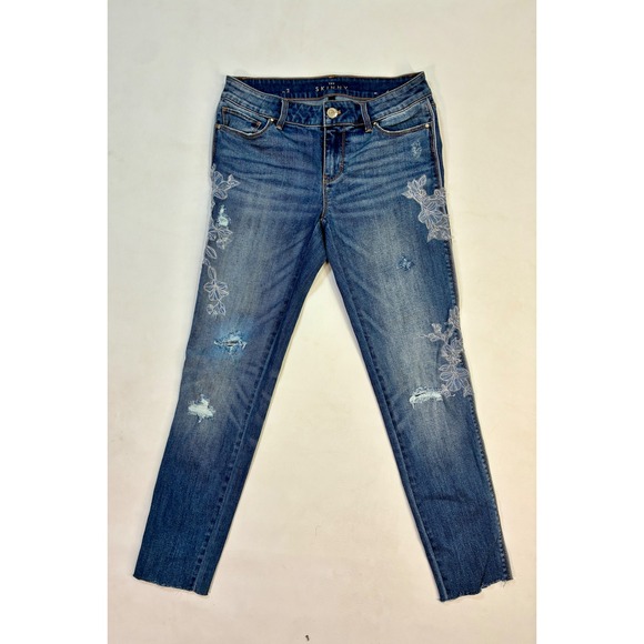 WH/BM The Skinny Jeans Blue Floral Lace Denim Embroidered Distressed Size 2 - Picture 3 of 16